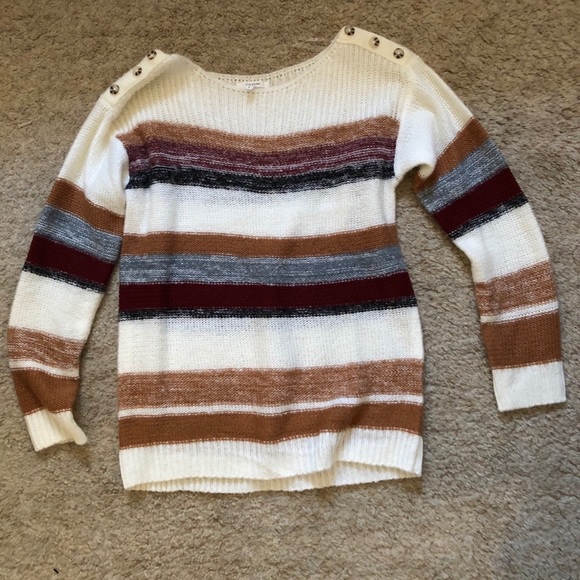 Maurices sweater - Picture 1 of 2